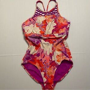 Athleta Sz 38 D/DD Floral One Piece Swimsuit in Pink and Orange